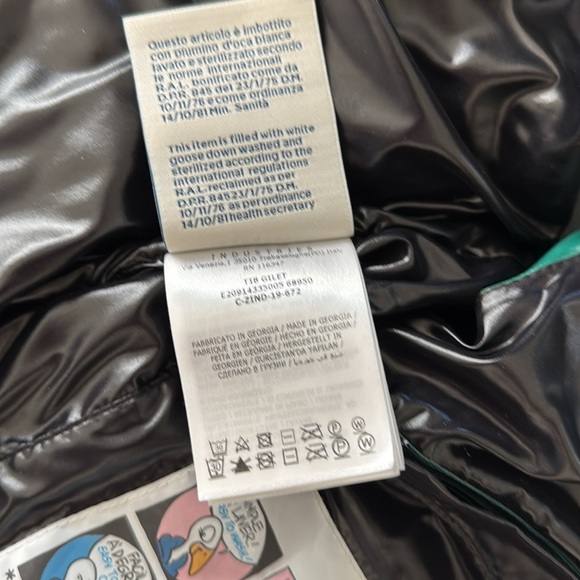 Moncler Tibb Down Vest - Picture 9 of 11